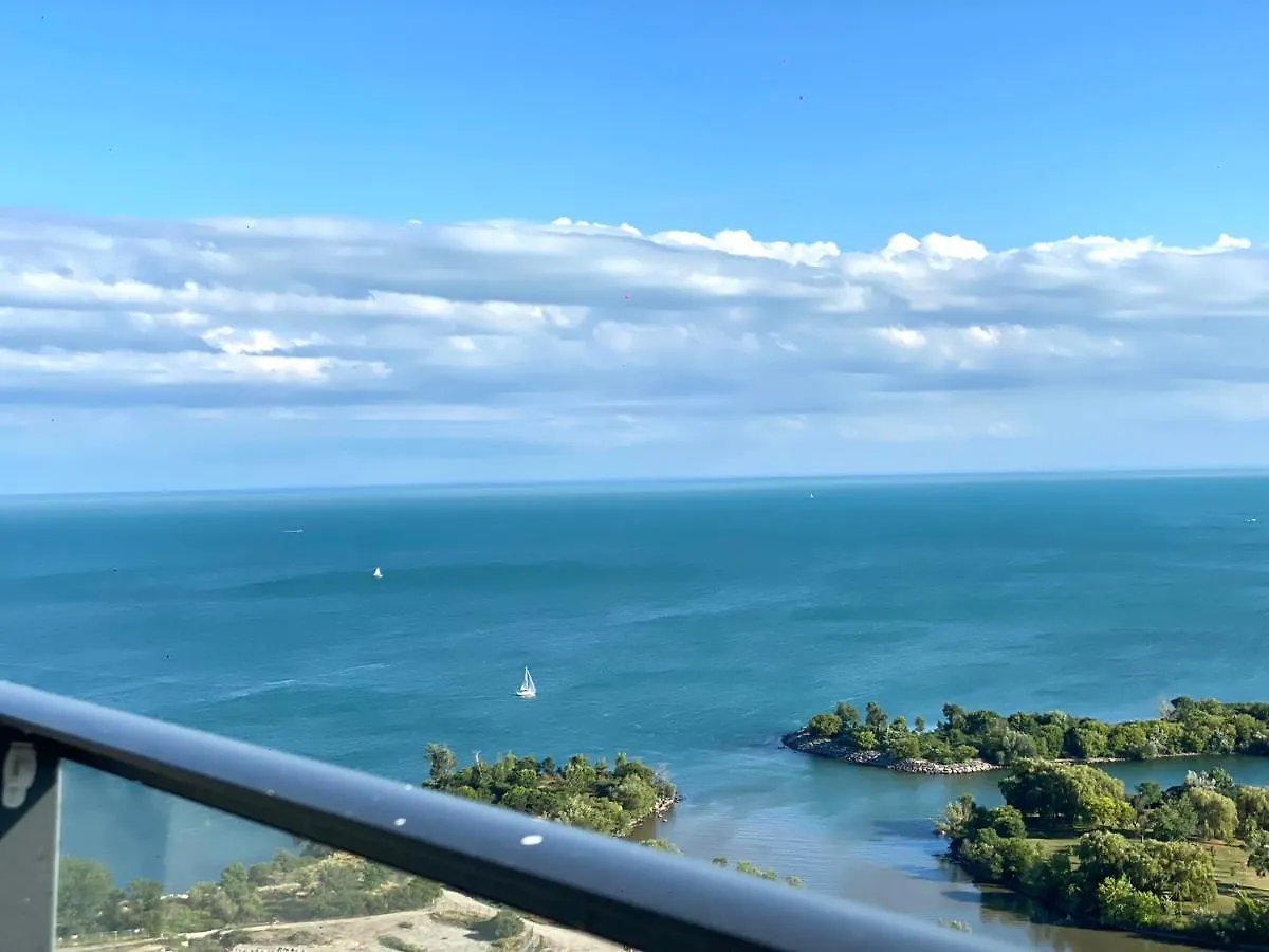 1 Bedroom Waterfront Condo Toronto