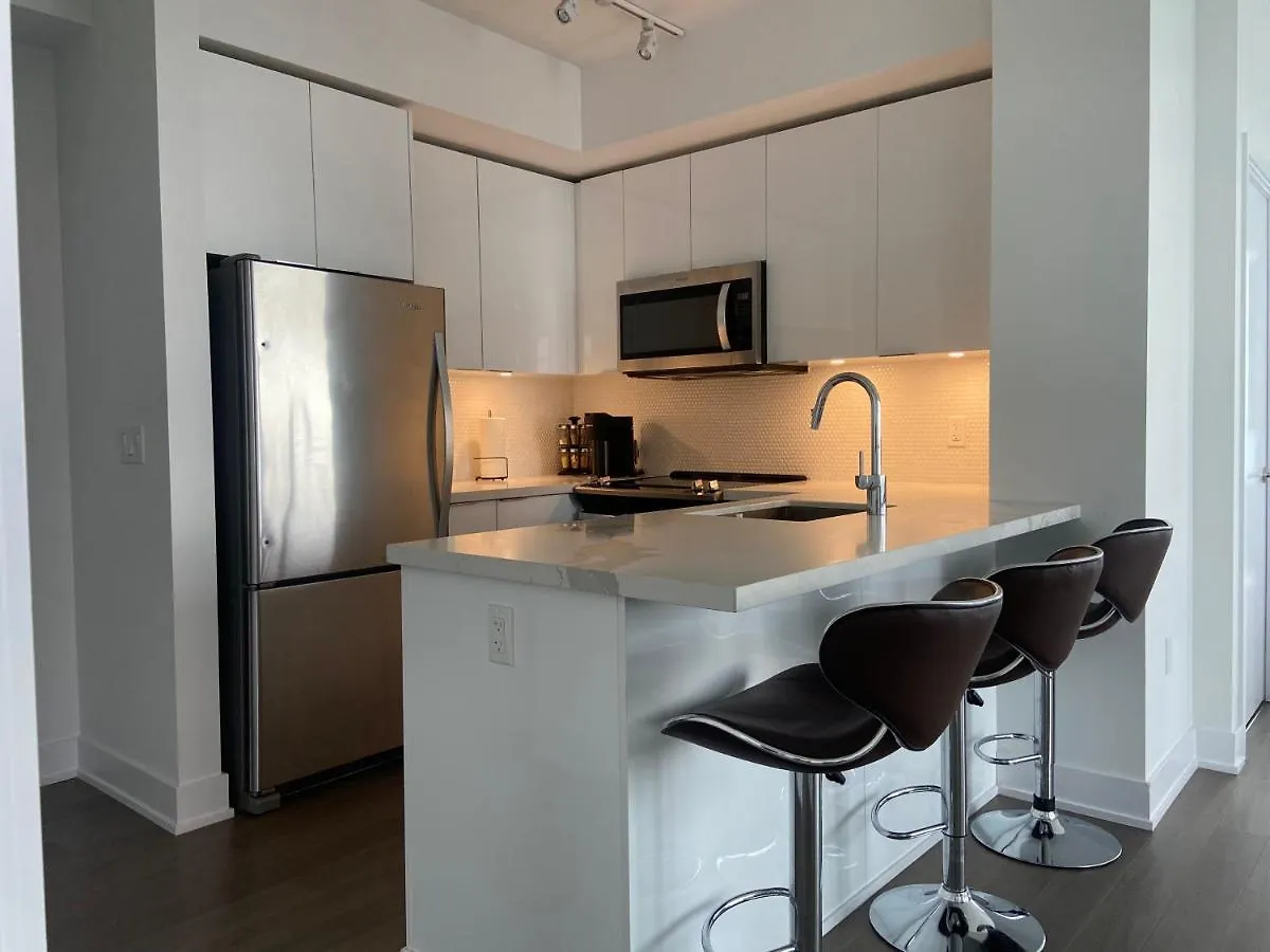 1 Bedroom Waterfront Condo Toronto Canada